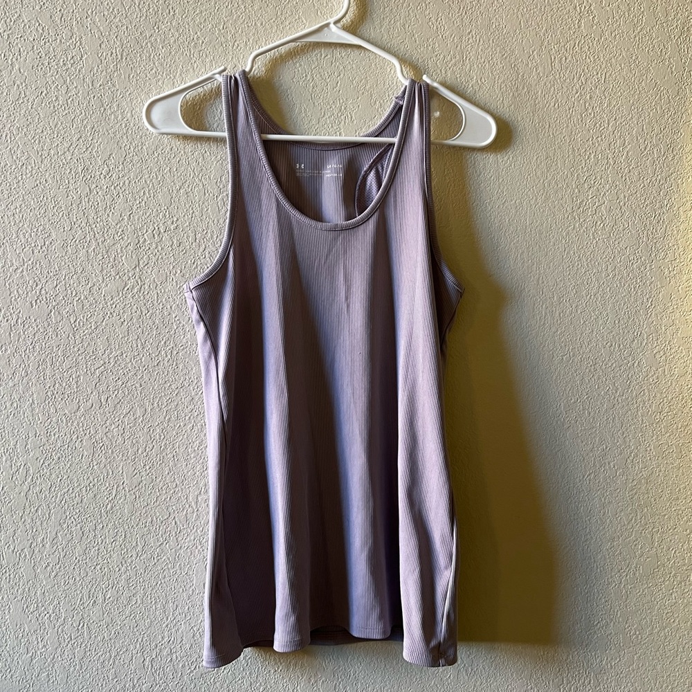 Under Armour T-back workout tank top